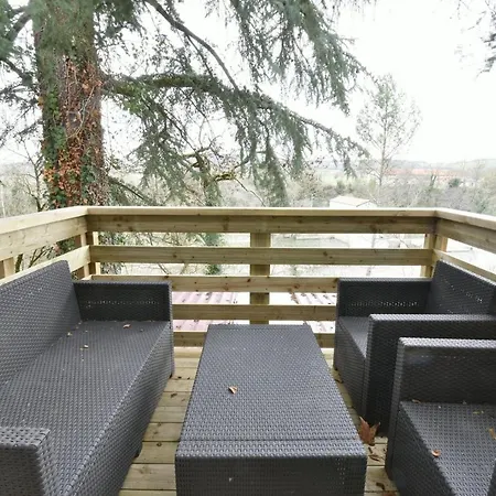 לינה וארוחת בוקר Chateau Du Vergnet Fiac