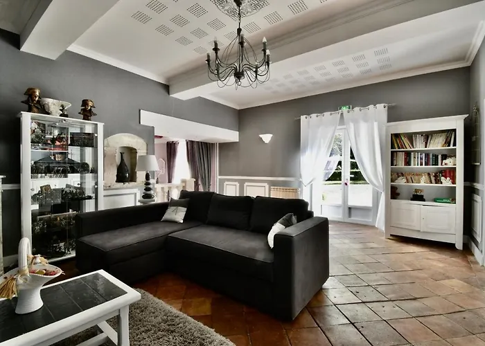 Chateau Du Vergnet Fiac